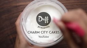 18K views · 758 reactions | Today’s YouTube tutorial is all about royal icing and the best consistency for the project you’re working on. Whether it’s thick borders on a cake or sugar cooking decorating, Marian will give you some helpful tips. Link here to watch: https://www.youtube.com/watch?v=U7kLlIUsjEI&feature=youtu.be | Duff Goldman | Facebook