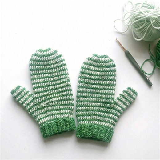 Crochet Mitten Pattern • Striped Winter Gloves Tutorial (digital Download) - Etsy