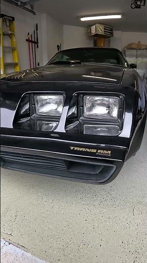 Most People Don't Know How to Open a 70s F-Body Hood 👀