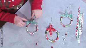 Christmas wreath from paper straw. Step by step instructions. Step 4 Stock Video