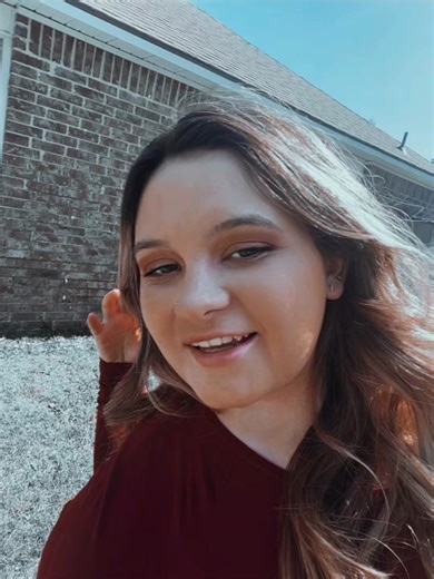 Destiny Hall (@destinynhall)’s videos with greedy - Tate McRae