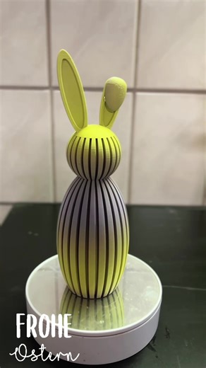 Osterhase mit Farbverlauf in Matt #osterhase #ostern #easter #easterbunny #3dprint @north3d-print @axelpiezonka @Chaos Creator Katrin @Thorsten Pidanset Dr. Pille @Tinchen💎DP💎3D @Icke @3d Luca @Olis3dprinting @3D Edu