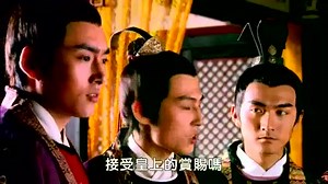 先生的小酒馆不打烊,因为眼睛里是岁月的陈酿@胡歌 +