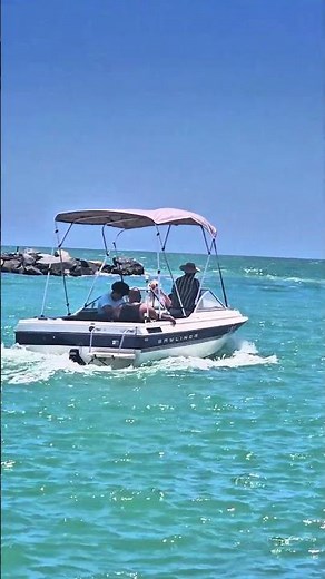 Wild Boat Fun in the Venice Inlet!