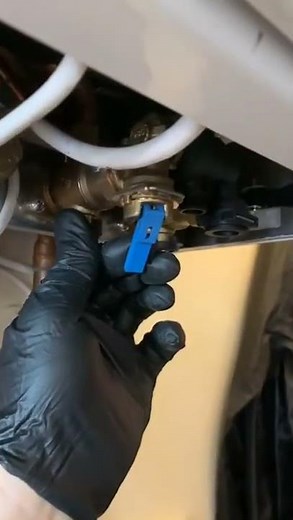 ||Top the pressure up on a Worcester Greenstar combi boiler || Fault CE207 | H07 | 224V | 1017W ||