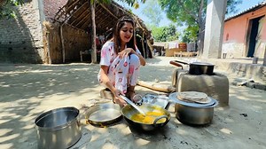 Bindass Kavya ko Gaon Me mil Gai Scooty & Desi Village Girl Look kiya Lots Of Fun with Gaon ke Log | Kavya Yadav