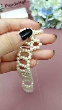 パールネックレスの編み方を丁寧にご紹介します！#パールネックレス #ハンドメイドアクセサリー #ネックレス作り #ビーズアクセサリー #ハンドメイド好きさんと繋がりたい #ハンドメイド初心者