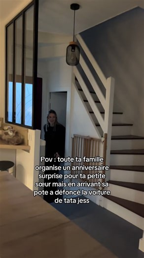 Anniversaire Surprise : L'Accident de Tata Jess