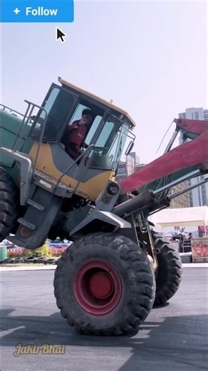 Wheel Loader Power Test 😱 | Shorts#WheelLoader #PowerTest #HeavyMachine #ConstructionMachine