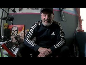 How To : AKAI MPK Mini Play MK3 - Setting VELOCITY On The Keyboards Internal Sounds/Keys