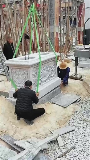 Workshop such as fabrication, assembly, repair, and testing with precision. and safety systems that allow workers and trainees to perform operations. #workshop #technology #diy #technique #steelwork #welding Wo1a.6506 | Work 123M