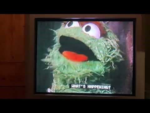 Sesame Street 3997 - howl ‘n’ scowl roller coaster