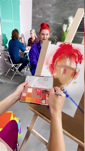 Portrait Comes to Life 😳🖼️ #drawing