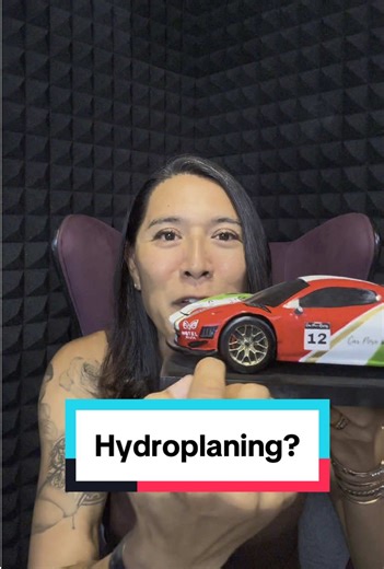 How to Safely Recover from Hydroplaning on the Road