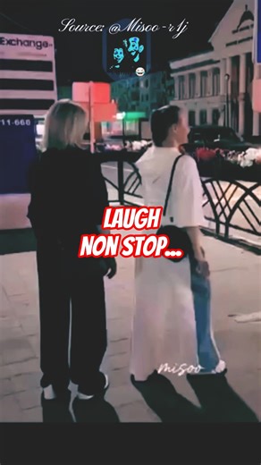 The Funniest Way to Cross the Street – You’ll Laugh Nonstop!