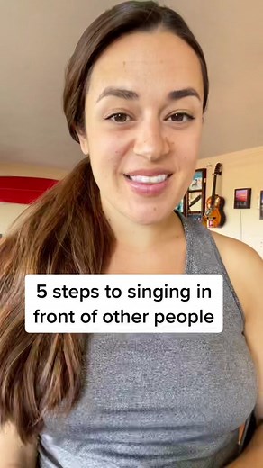 How to Overcome Stage Fright and Sing Confidently in Front of People