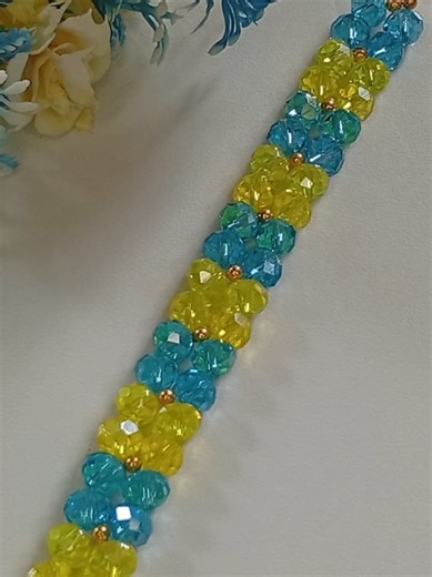 Create a Stunning Beaded Bracelet: A Beginner's Guide