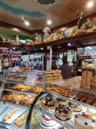 Experience Authentic Italian Bakery in Brooklyn