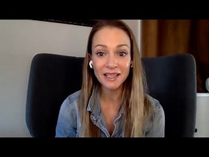 AJ Cook: "I grew up in a very religious family."