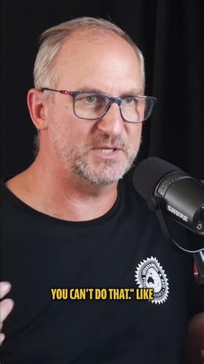 Extras' Power: How Noise Elevates Film Scenes #shorts