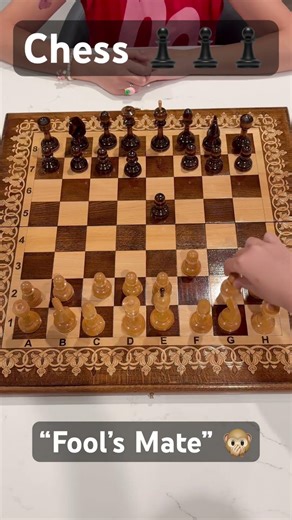 Fool’s Mate 😁 Easy 2 Moves trap 🔥 #chess #shorts #viral