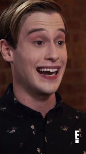 Tyler Henry channels RHONY star Luann de Lesseps’ father using a personal object 🔮 #hollywoodmedium