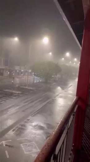 Heavy Rain Hits Cairns Ahead of Tropical Cyclone Narelle