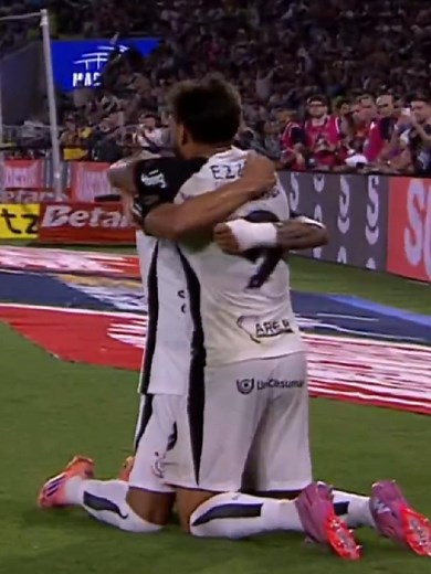 É UMA BOLA QUE MUDA JOGO, QUE MUDA HISTÓRIA! ⚽🔥 Memphis coloca o Timão na frente com passe caprichoso de Yuri Alberto! É HOLANDÊS VOADOR!!!, VAS 1 X 2 COR #CopaDoBrasil #VASXCOR #Corinthians #Vasco #FutebolNaGlobo #TVGlobo