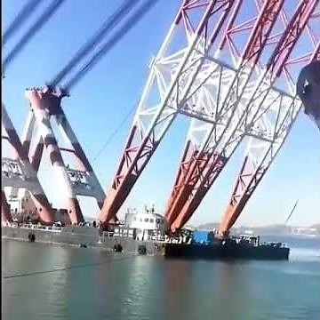 The world's biggest floating crane "Hyundai 10000"... #shorts