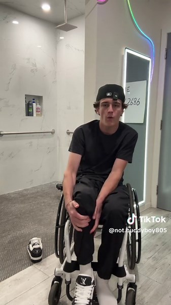 Dressing in a Wheelchair: My Daily Routine Explained