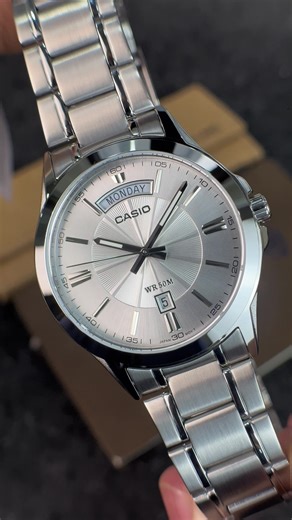 Casio MTP-1381D-7AVDF: Reliable Timepiece in 38mm