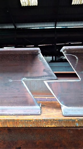 u-jhe welder art on Instagram: "IWF connection technique 👍👍 #welding #welders #weldlife #weldingwork #fabrication"