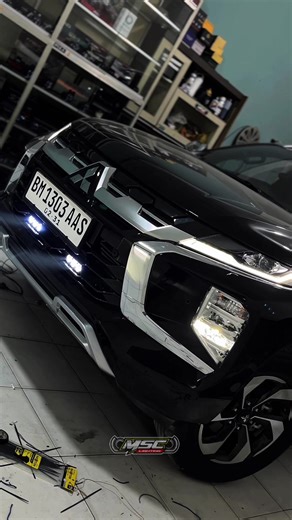 Pemasangan mini laser 3 mata mengunakan merek SQL cahaya nya sama dengan biled@MK makasih boskuu#pajerosport #modifikasi #biled #pekanbaru #fyp