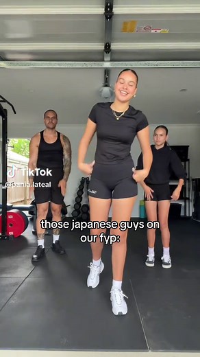 Japanese Dance Duo POVs: Fun and Engaging TikTok