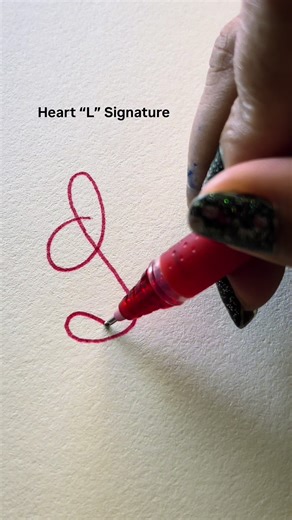 Creative Heart 'L' Signature Tutorial