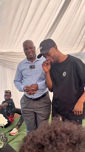 Baba vangu havadi kupiwa mic 😂😂l now understand where l got it from 🙈 | Mama Vee