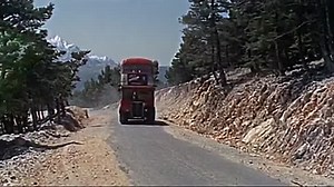 Summer Holiday (1963) Cliff Richard, Lauri Peters, Melvyn Hayes