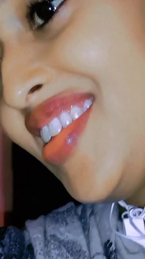 Bright Orange Lipstick Application Tutorial