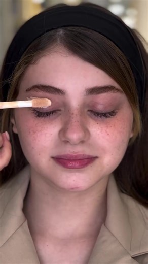 #makeupforbeginners #barbiemakeup #cutefacechallenge #fyppppppppppppppppppppppp #dollmakeup soft Glam Makeup for baby Face Girls