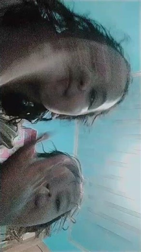 trend Dj naik kereta api bareng adek dan kakak 😊🤭🥰