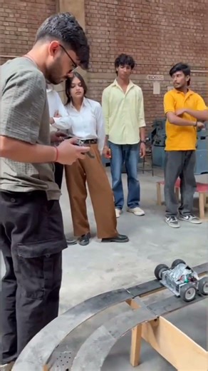 🚗💨 Robo Race Me Crash Ya Epic Win? End Dekho!