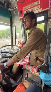 🤩😍சேலத்து பையன்🤩😍#busdriver #truckdriver #loveislove #lovely #busdriving 🤩😍🚛… | Konguranjith Kumar