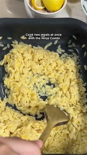 15-Min Ninja Combi Dinner Hack 🍋 Lemon Garlic Chicken & Orzo
