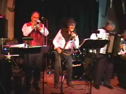 HOT DOG Polka - The Varitones