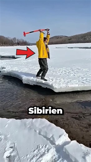 How do people in Siberia catch their fish?! 😳