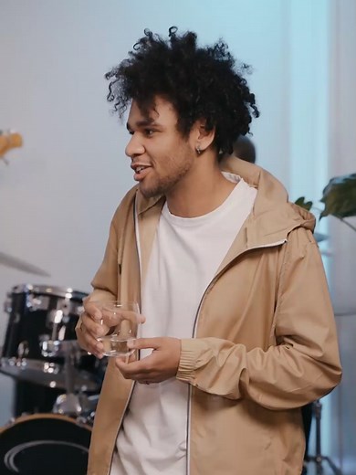 Sorprende a tus amigos. Comunícate con Manya y un asesor te ayudará a escoger el mejor licor para tu reunión. ¡Con manya la fiesta no para! Whatsapp 956345094, www.manyadelivery.com. #delivery #cerveza #licoreria #licor #manya #fiesta