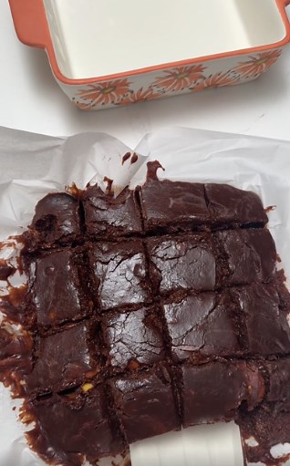 A smooth and creamy fudge recipe with a surprising ingredient