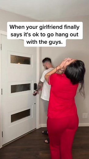 2.6M views · 36K reactions | I guess路‍♂️ #fyp #foru #couple #skits #comedy #prankwars #acting #funnymoments #UpTheBeat #viral #girlfriend #newchallenge #relate #dating #wewintogether #xyzbca #relatable #tiktok #marriedcouple #marriedlife #itsabouttogodown #relationships #goals #featurethis #foryour #explorepage #reels | Chris Santiago | Facebook