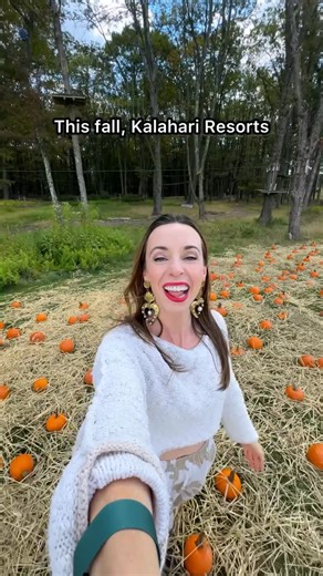 Sarah Funk | NYC On-Camera Host | This is the perfect fall getaway from NYC! 🗽🌊@kalahariresorts is only 2 hours away, and they have a great deal right now where you get $100... | Instagram