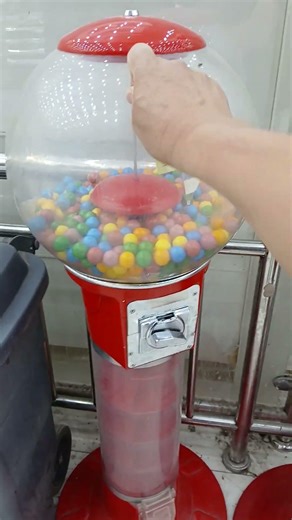 I 'm Back two gumball machine #viral #shorts